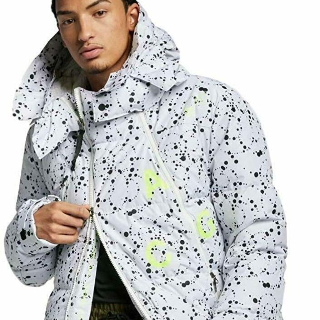Nike Acg White And Black Performance Jacket